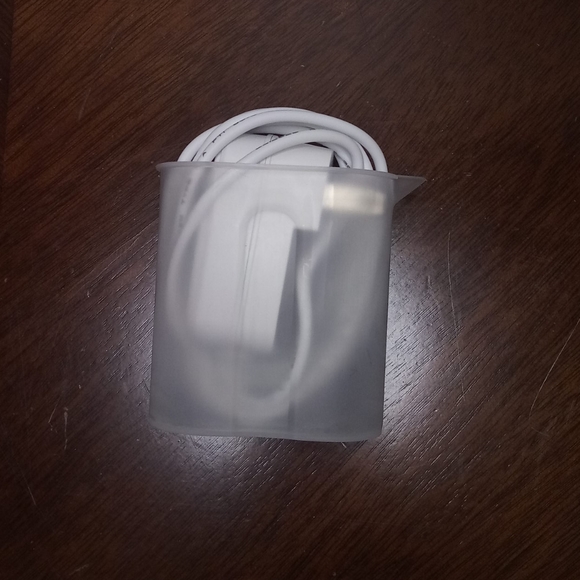 Essential Oil Diffuser - Picture 6 of 6